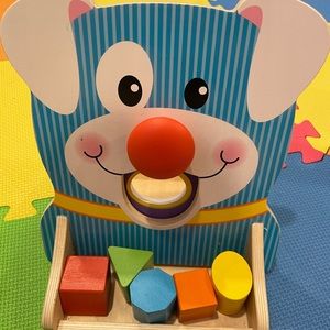 Melissa & Doug Shape Activity